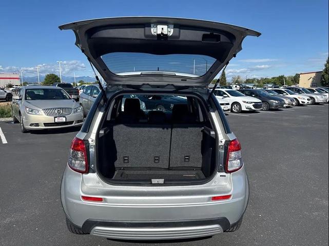 Photo of 2008 Quicksilver Metallic Suzuki SX4