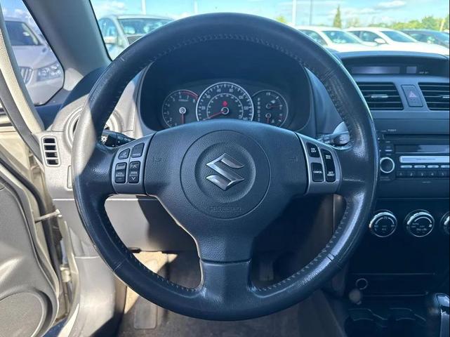 Photo of 2008 Quicksilver Metallic Suzuki SX4