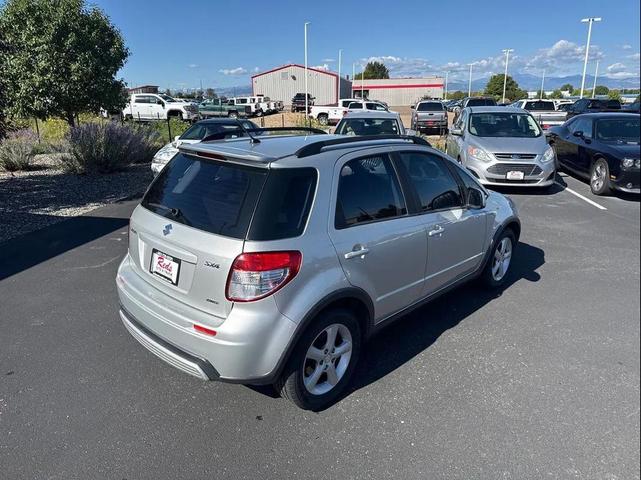 Photo of 2008 Quicksilver Metallic Suzuki SX4