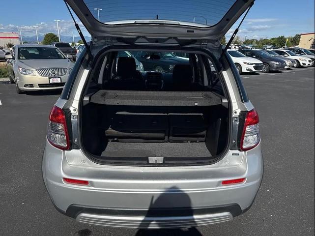 Photo of 2008 Quicksilver Metallic Suzuki SX4