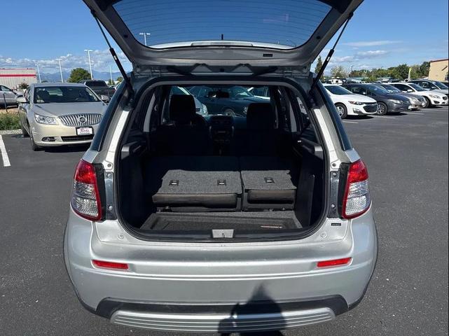 Photo of 2008 Quicksilver Metallic Suzuki SX4