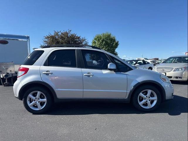 Photo of 2008 Quicksilver Metallic Suzuki SX4