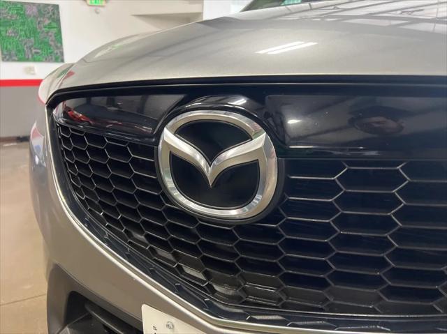 Photo of 2014 Liquid Silver Metallic Mazda CX-5