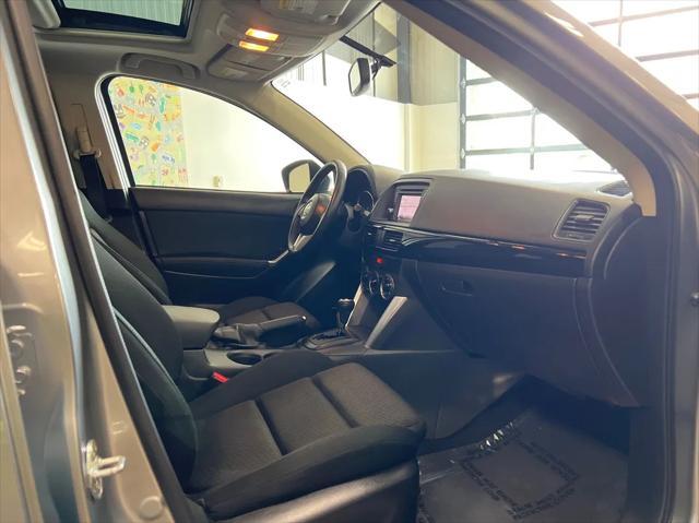 Photo of 2014 Liquid Silver Metallic Mazda CX-5