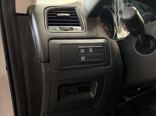 Photo of 2014 Liquid Silver Metallic Mazda CX-5