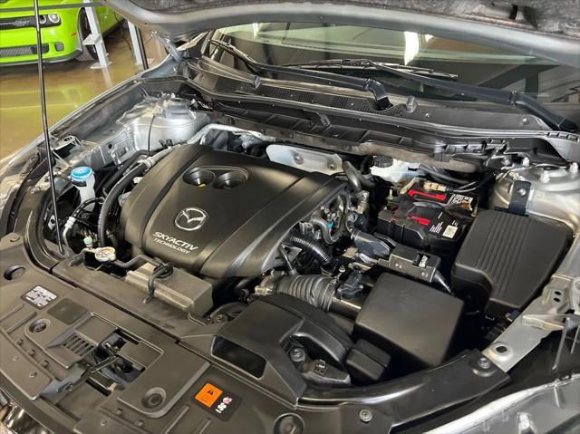 Photo of 2014 Liquid Silver Metallic Mazda CX-5