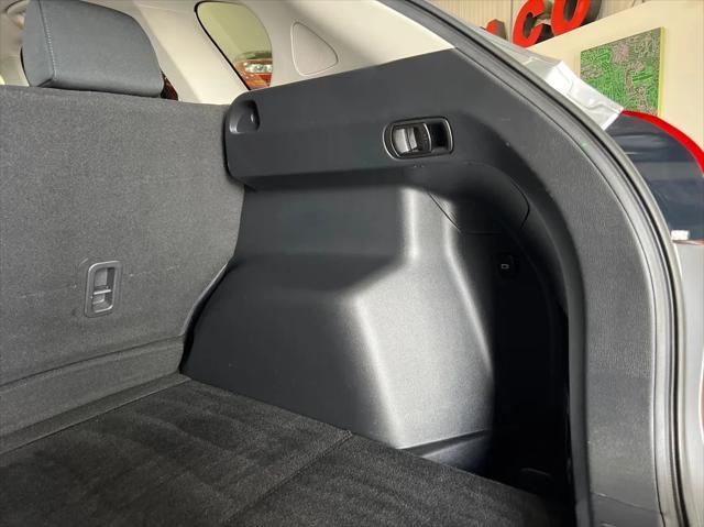 Photo of 2014 Liquid Silver Metallic Mazda CX-5