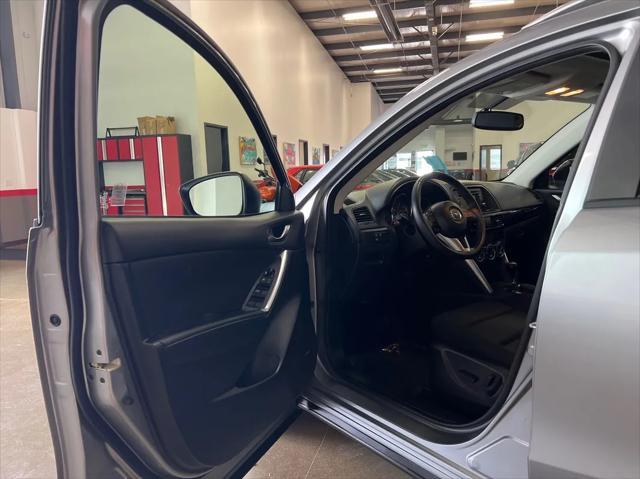 Photo of 2014 Liquid Silver Metallic Mazda CX-5