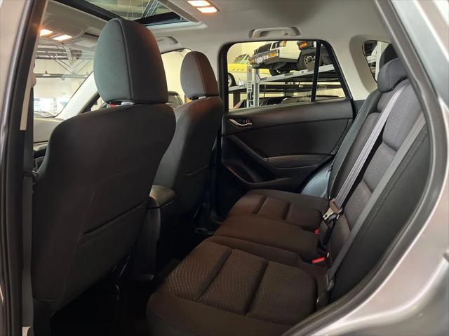 Photo of 2014 Liquid Silver Metallic Mazda CX-5