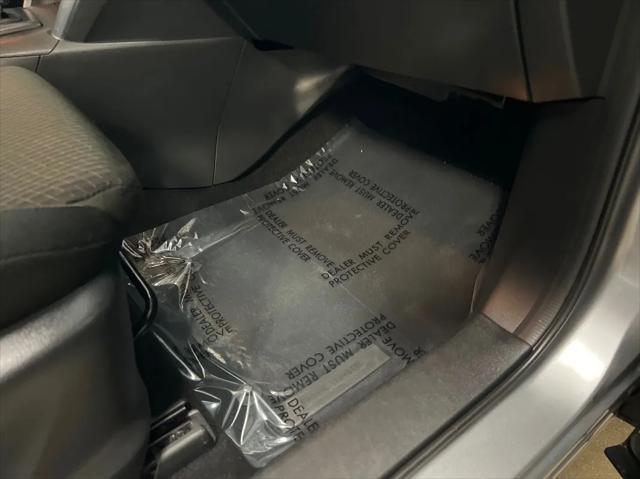 Photo of 2014 Liquid Silver Metallic Mazda CX-5