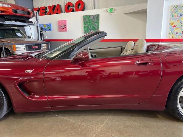 Photo of 2003 50th Anniversary Red Chevrolet Corvette