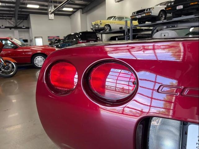 Photo of 2003 50th Anniversary Red Chevrolet Corvette