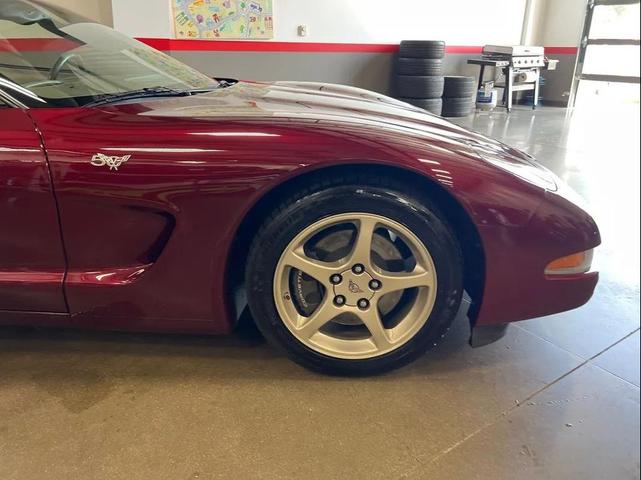 Photo of 2003 50th Anniversary Red Chevrolet Corvette