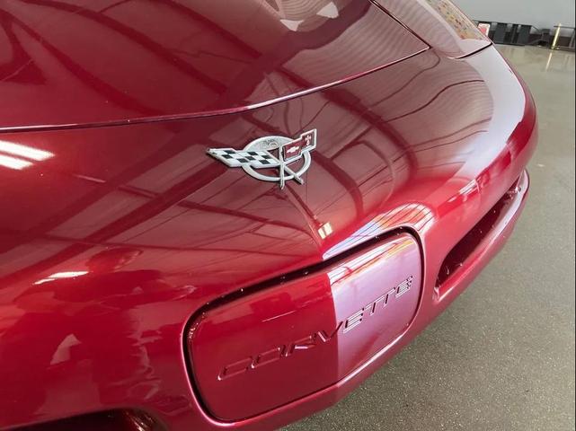 Photo of 2003 50th Anniversary Red Chevrolet Corvette