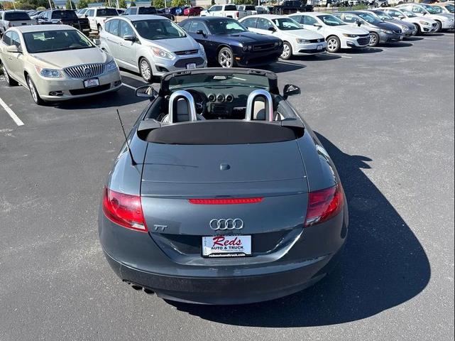 Photo of 2009 Brilliant Black/Black Roof Audi TT