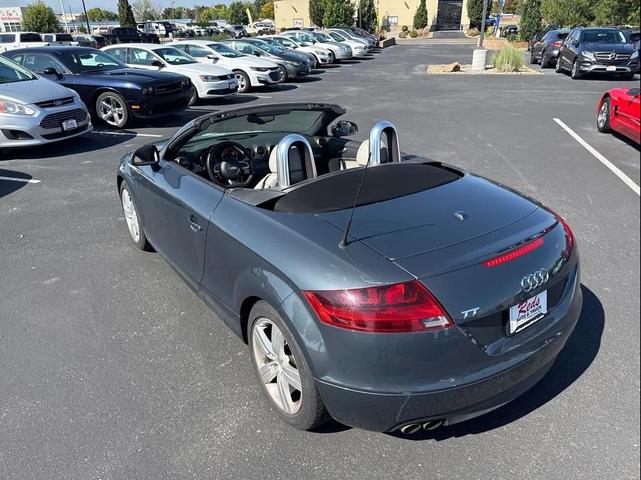 Photo of 2009 Brilliant Black/Black Roof Audi TT