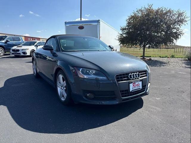 Photo of 2009 Brilliant Black/Black Roof Audi TT