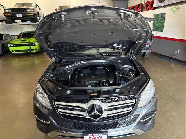 Photo of 2016 Steel Gray Metallic Mercedes-Benz GLE-Class