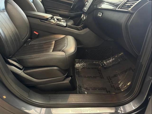 Photo of 2016 Steel Gray Metallic Mercedes-Benz GLE-Class
