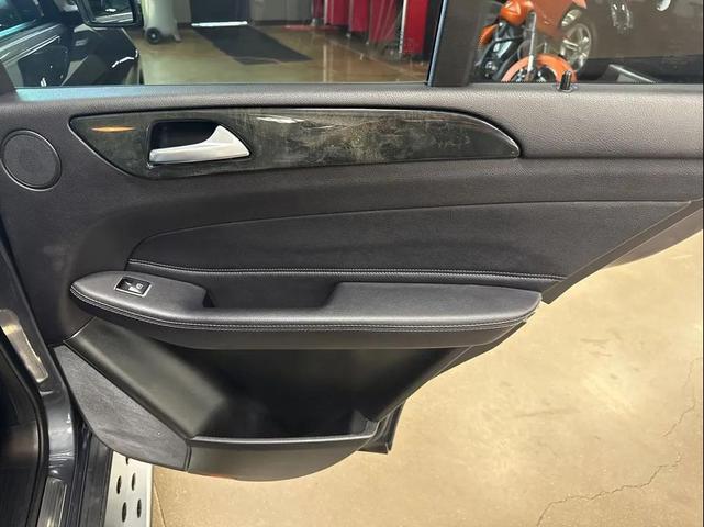Photo of 2016 Steel Gray Metallic Mercedes-Benz GLE-Class