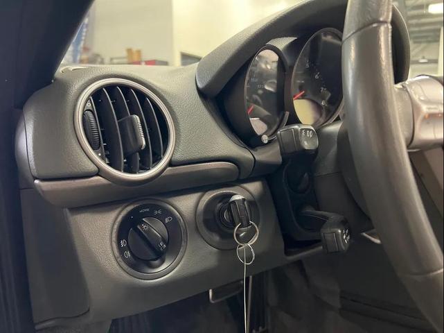 Photo of 2006 Silver Porsche Boxster