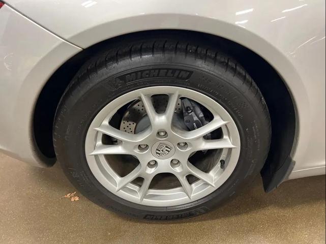 Photo of 2006 Silver Porsche Boxster