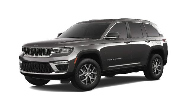 Photo of 2025 Gray Jeep Grand Cherokee