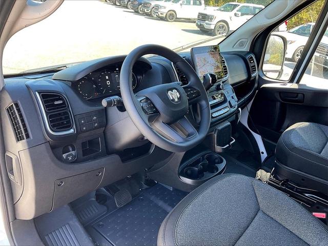 Photo of 2025 White RAM ProMaster 2500