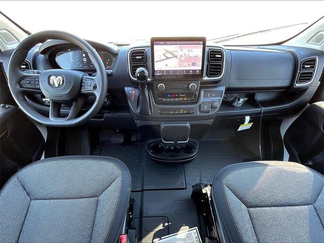 Photo of 2025 White RAM ProMaster 2500