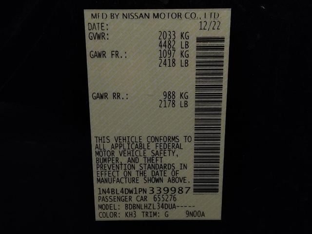 Photo of 2023 Super Black Nissan Altima