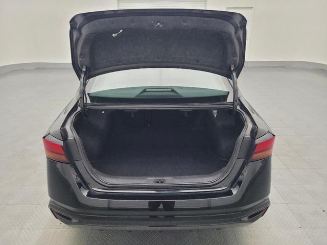 Photo of 2023 Super Black Nissan Altima