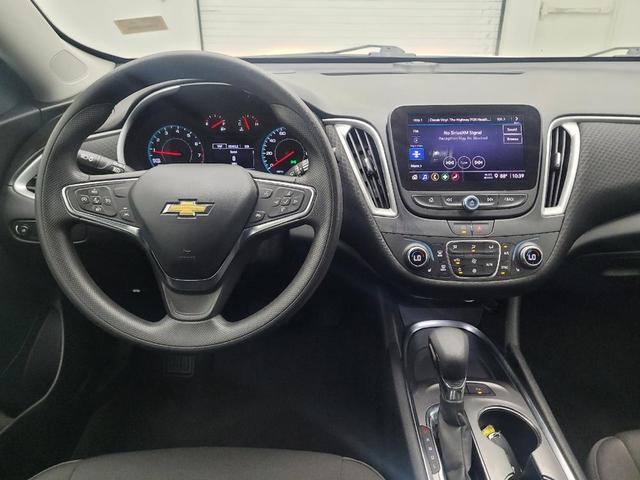 Photo of 2024 Summit White Chevrolet Malibu