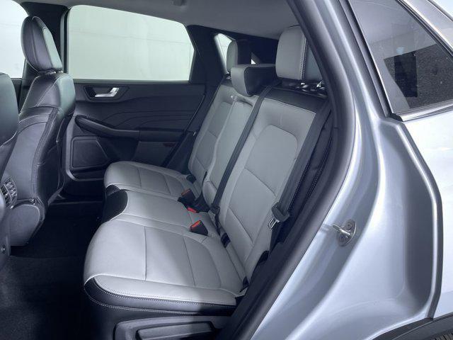 Photo of 2026 SPACE SILVER METALLIC Ford Escape