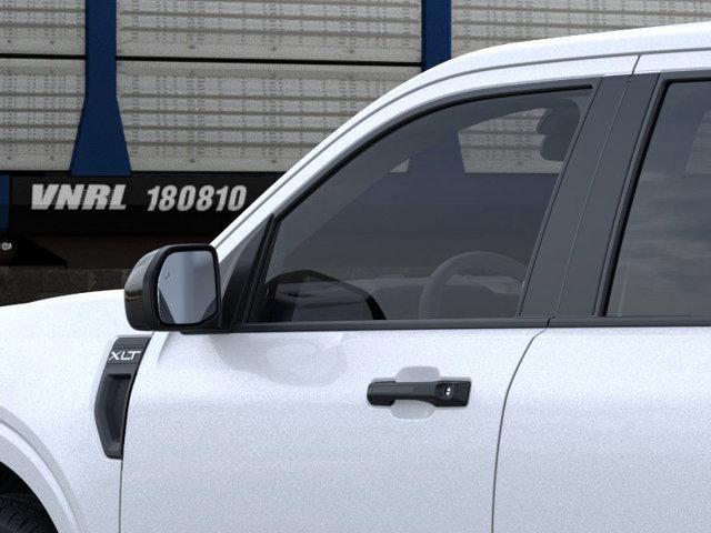 Photo of 2025 Space White Metallic Ford Maverick