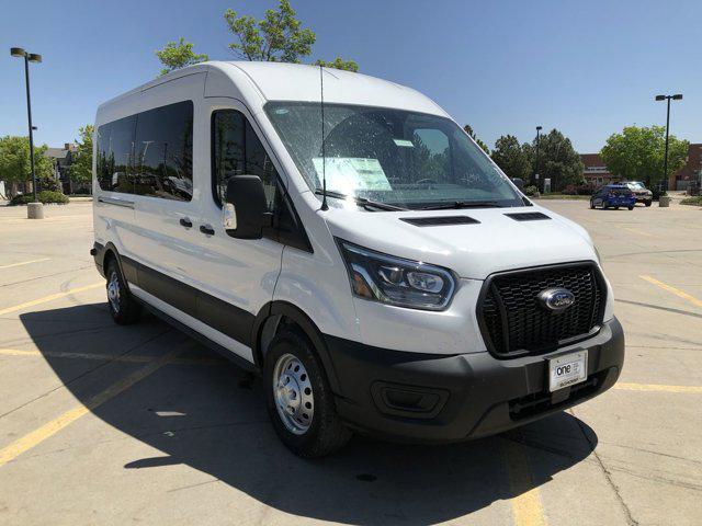 Photo of 2025 Oxford White Ford Transit-350