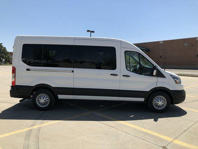 Photo of 2025 Oxford White Ford Transit-350