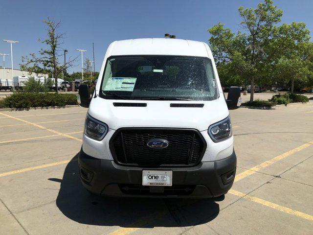 Photo of 2025 Oxford White Ford Transit-350