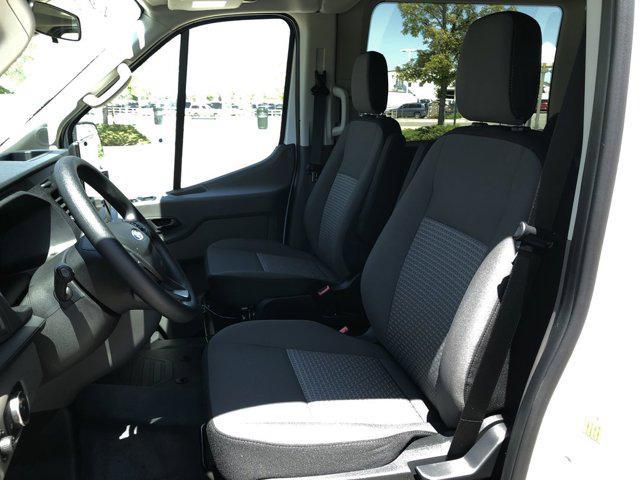 Photo of 2025 Oxford White Ford Transit-350