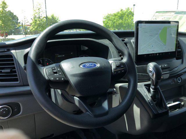 Photo of 2025 Oxford White Ford Transit-350