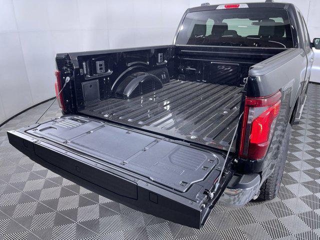 Photo of 2025 Agate Black Metallic Ford F-150