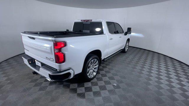 Photo of 2021 Iridescent Pearl Tricoat Chevrolet Silverado 1500