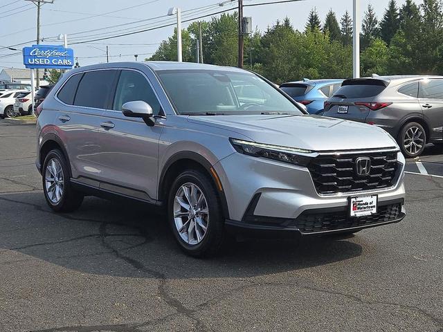 Photo of 2023 Lunar Silver Metallic Honda CR-V