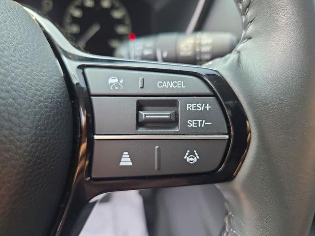 Photo of 2023 Lunar Silver Metallic Honda CR-V
