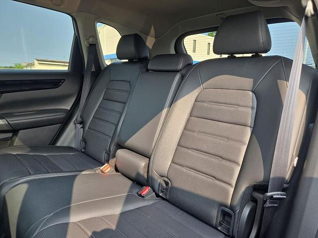 Photo of 2023 Lunar Silver Metallic Honda CR-V