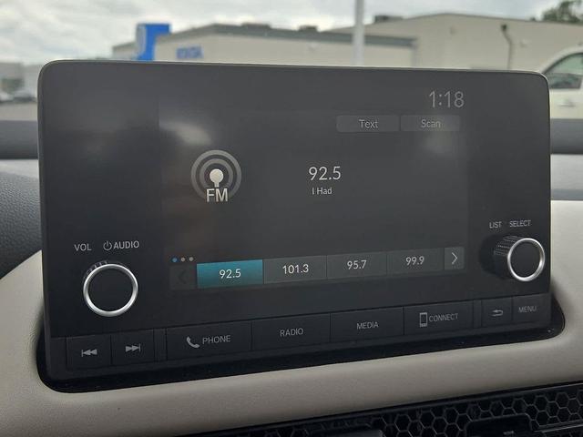 Photo of 2023 Nordic Forest Pearl Honda HR-V