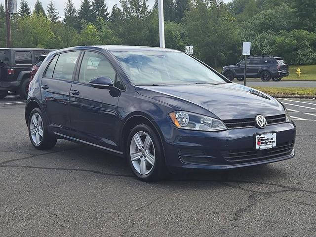 Photo of 2017  Volkswagen Golf
