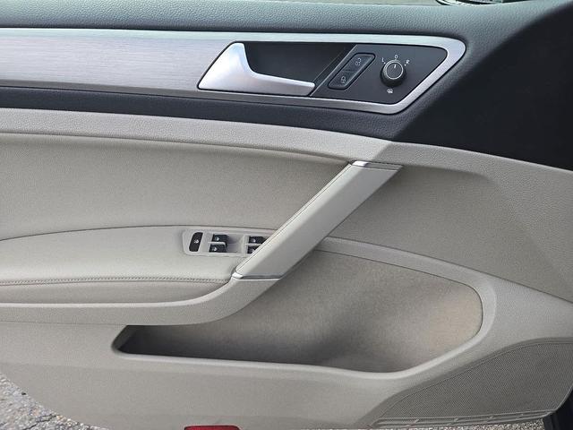 Photo of 2017  Volkswagen Golf