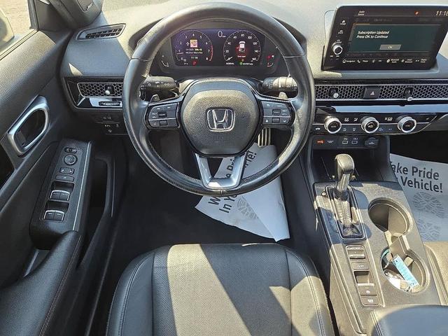 Photo of 2022 Platinum White Pearl Honda Civic