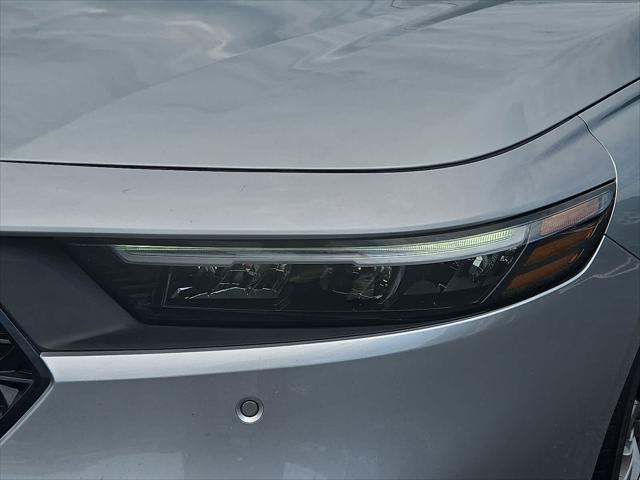 Photo of 2024 Solar Silver Metallic Honda Accord Hybrid