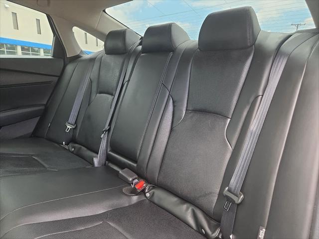 Photo of 2024 Solar Silver Metallic Honda Accord Hybrid